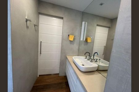 Apartamento à venda com 140m², 3 quartos e 2 vagas