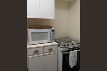 Apartamento à venda com 60m², 2 quartos e 2 vagas Apartamento à venda com 60m², 2 quartos e 2 vagasCozinha