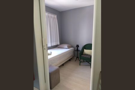 Apartamento à venda com 60m², 2 quartos e 2 vagas Apartamento à venda com 60m², 2 quartos e 2 vagasQuarto