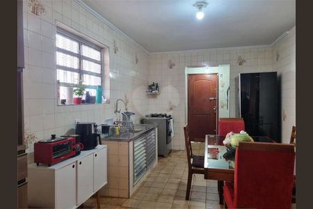 Casa à venda com 177m², 2 quartos e 2 vagas