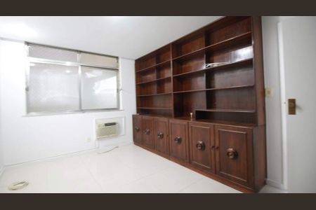 Apartamento à venda com 4 quartos, 300m² em Flamengo, Rio de Janeiro