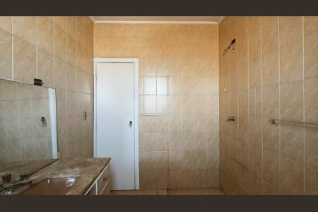 Casa à venda com 4 quartos, 250m² em Jardim das Vertentes, São Paulo