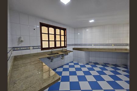 Casa para alugar com 136m², 2 quartos e sem vaga Casa para alugar com 136m², 2 quartos e sem vagaCozinha