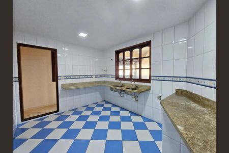 Casa para alugar com 136m², 2 quartos e sem vaga Casa para alugar com 136m², 2 quartos e sem vagaCozinha