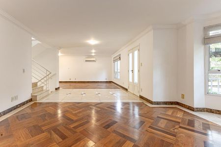 Foto 05 de casa à venda com 6 quartos, 568m² em Vila Sonia, São Paulo