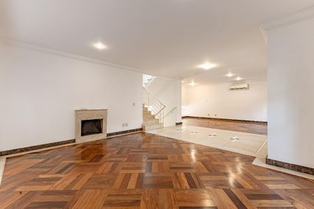 Foto 06 de casa à venda com 6 quartos, 568m² em Vila Sonia, São Paulo