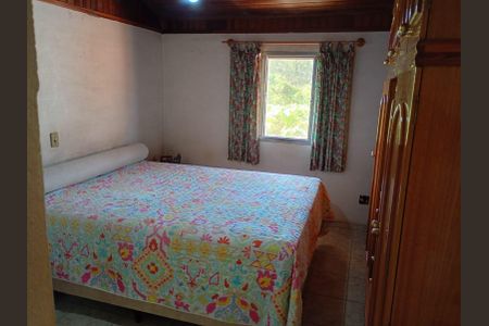 Quarto de casa à venda com 3 quartos, 3000m² em Vila Sao Jose, Várzea Paulista