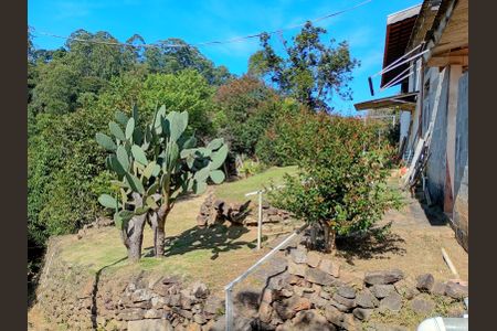Casa à venda com 3000m², 3 quartos e 2 vagas Casa à venda com 3000m², 3 quartos e 2 vagasÁrea externa