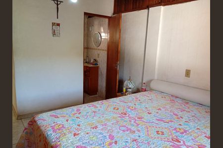 Casa à venda com 3000m², 3 quartos e 2 vagas Casa à venda com 3000m², 3 quartos e 2 vagasQuarto