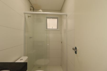 Banheiro de apartamento para alugar com 1 quarto, 26m² em Vila América, Santo André