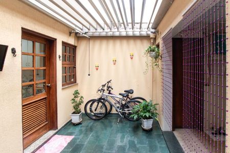 Casa de condomínio para alugar com 118m², 3 quartos e 2 vagas Casa de condomínio para alugar com 118m², 3 quartos e 2 vagasQuintal