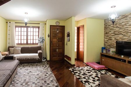 Casa de condomínio para alugar com 118m², 3 quartos e 2 vagas Casa de condomínio para alugar com 118m², 3 quartos e 2 vagasSala