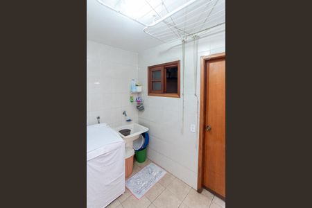 Casa de condomínio para alugar com 118m², 3 quartos e 2 vagas Casa de condomínio para alugar com 118m², 3 quartos e 2 vagasÁrea de Serviço