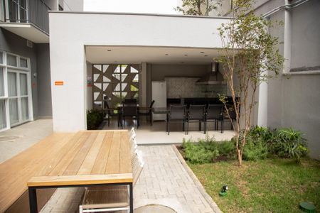 Apartamento à venda com 28m², 1 quarto e sem vagaÁrea comum - Churrasqueira