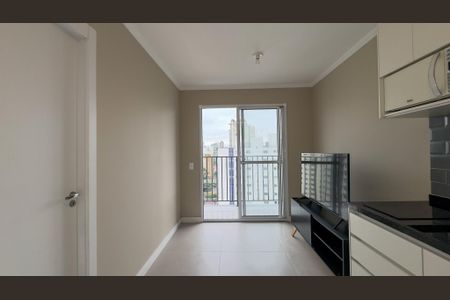 Apartamento à venda com 28m², 1 quarto e sem vagaCozinha, Área de Serviço e Sala