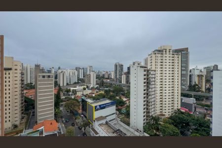 Vista da Sacada de apartamento à venda com 1 quarto, 28m² em Campo Belo, São Paulo