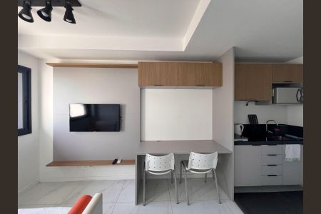 Sala de apartamento para alugar com 1 quarto, 29m² em Boa Vista, Porto Alegre
