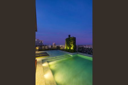 Área externa de apartamento para alugar com 1 quarto, 29m² em Boa Vista, Porto Alegre
