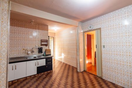 Casa para alugar com 60m², 2 quartos e 1 vagaCozinha 