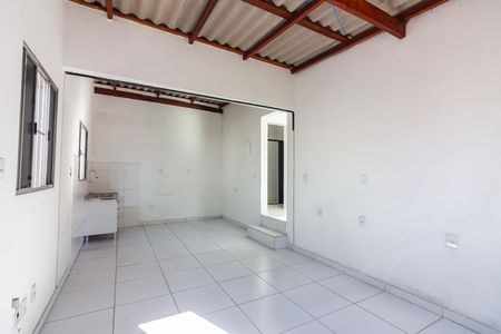 Casa para alugar com 30m², 1 quarto e sem vagaComodo 