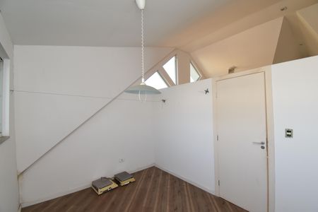 Casa à venda com 360m², 3 quartos e 3 vagasEscritório