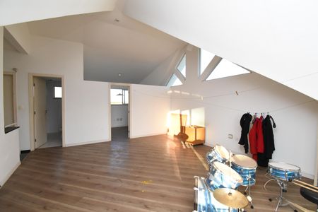 Ático de casa à venda com 3 quartos, 360m² em Santa Felicidade, Curitiba