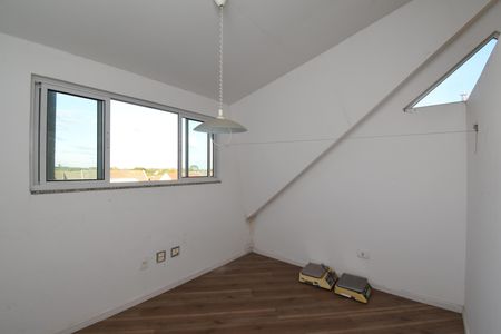 Casa à venda com 360m², 3 quartos e 3 vagasEscritório