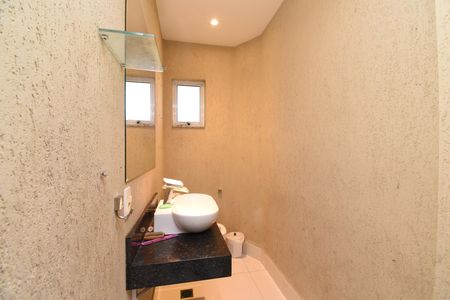 Casa à venda com 360m², 3 quartos e 3 vagasLavabo