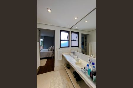 Apartamento à venda com 122m², 3 quartos e 2 vagasBanheiro da Suíte
