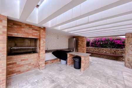 Apartamento à venda com 122m², 3 quartos e 2 vagasÁrea comum - Churrasqueira