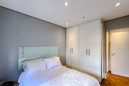 Apartamento à venda com 122m², 3 quartos e 2 vagasQuarto 2 - Suíte