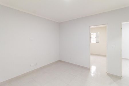 Sala de casa para alugar com 2 quartos, 70m² em São Pedro, Osasco