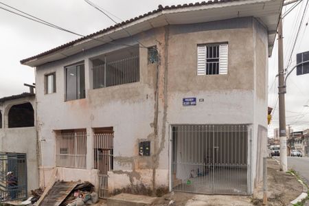 Casa para alugar com 70m², 2 quartos e 1 vagaFachada
