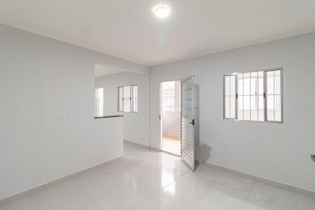 Casa para alugar com 70m², 2 quartos e 1 vagaCozinha