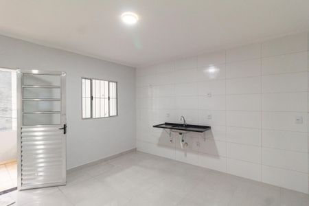 Casa para alugar com 70m², 2 quartos e 1 vagaCozinha