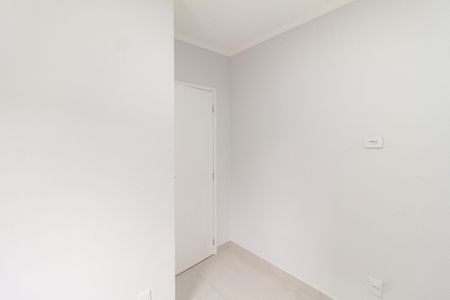 Quarto 2 de casa para alugar com 2 quartos, 70m² em São Pedro, Osasco