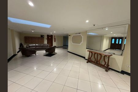 Apartamento para alugar com 69m², 2 quartos e 1 vaga Apartamento para alugar com 69m², 2 quartos e 1 vagaHall de entrada