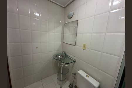 Apartamento para alugar com 69m², 2 quartos e 1 vaga Apartamento para alugar com 69m², 2 quartos e 1 vagaBanheiro Social