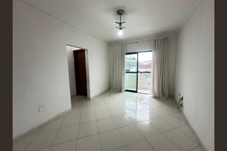 Sala de apartamento para alugar com 2 quartos, 69m² em Catiapoã, São Vicente