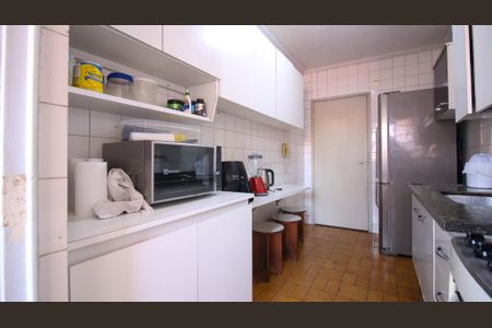 Apartamento à venda com 68m², 3 quartos e sem vagaCozinha