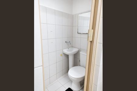Banheiro de casa para alugar com 1 quarto, 60m² em Vila Bocaina, Mauá