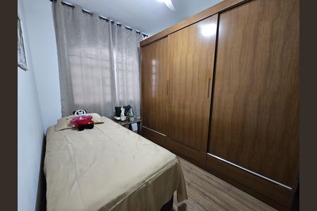 Casa à venda com 200m², 3 quartos e 3 vagas Casa à venda com 200m², 3 quartos e 3 vagasQuarto