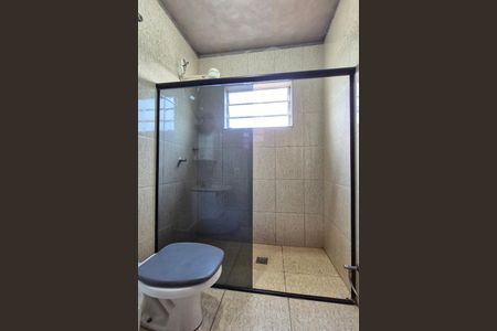 Casa à venda com 170m², 4 quartos e 2 vagas Casa à venda com 170m², 4 quartos e 2 vagasBanheiro