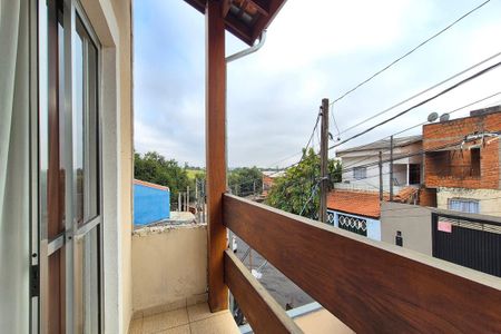 Casa à venda com 170m², 4 quartos e 2 vagas Casa à venda com 170m², 4 quartos e 2 vagasvaranda da Sala