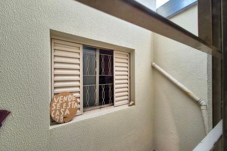 Casa à venda com 170m², 4 quartos e 2 vagas Casa à venda com 170m², 4 quartos e 2 vagasVista do Quarto 1