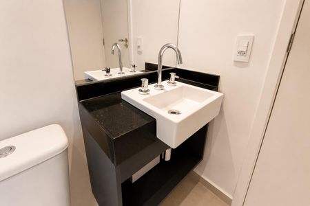 Studio à venda com 37m², 1 quarto e sem vaga Studio à venda com 37m², 1 quarto e sem vagaBanheiro
