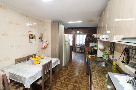 Casa de condomínio à venda com 157m², 3 quartos e 1 vagaCozinha