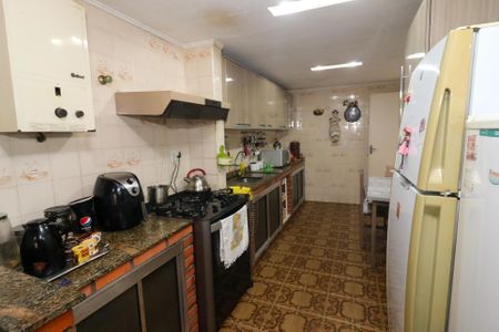 Casa de condomínio à venda com 157m², 3 quartos e 1 vagaCozinha