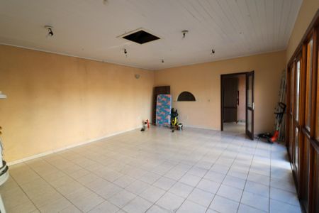 Casa de condomínio à venda com 157m², 3 quartos e 1 vagaÁrea comum - Salão de festas