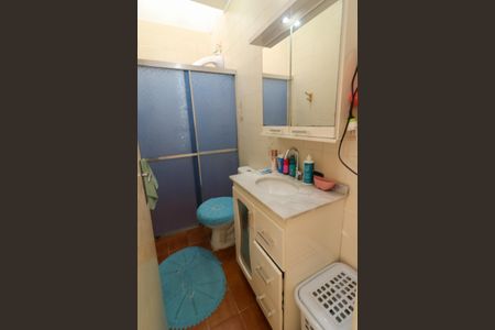 Casa de condomínio à venda com 157m², 3 quartos e 1 vagaBanheiro Social